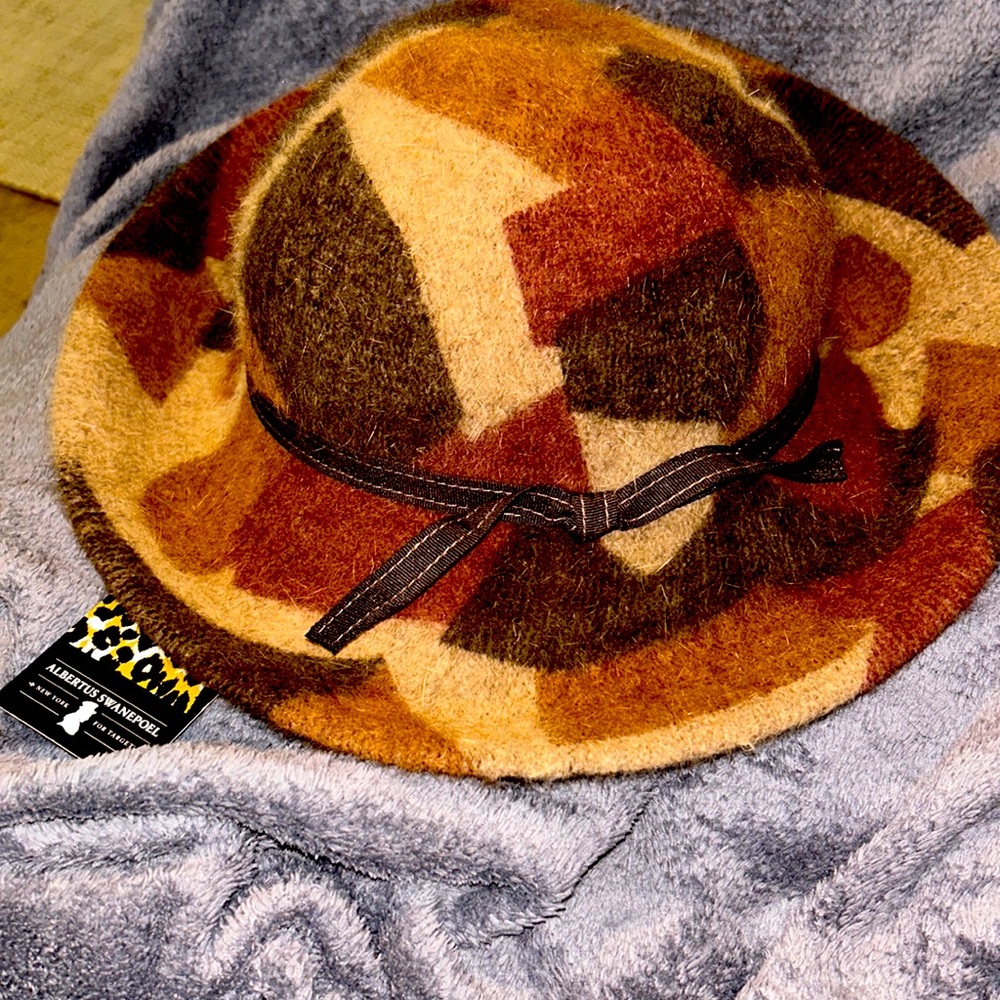 NWT Beautiful fall Albertus Swanepoel Womens Bucket Floppy Patchwork Hat